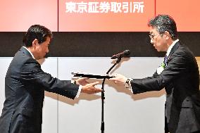 Daiwa Asset Management "iFreeETF JPX Prime 150" listing ceremony
